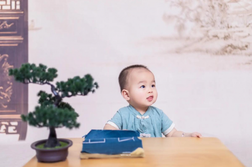 余姚宝宝眼屎多是什么原因 余姚宝宝眼屎多是什么原因